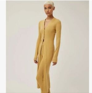 NWT LITA By Ciara REVOLVE Button Front Long Cardigan Iced Coffee Size Medium